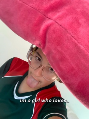 I’m a girl who loves