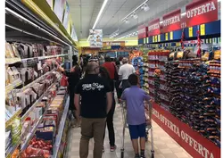 chiusura supermercat