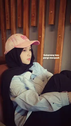 kau pergi menjauh