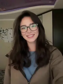 Şu anda seyircilerde koku patladı