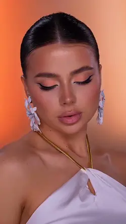 ⭐️So Gorgeous⭐️