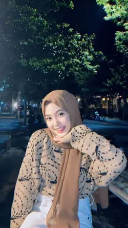 Mohabbat bula rahi h