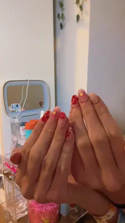 NEW NAILS!!