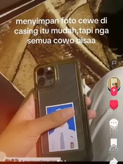 menyimpan foto cewe