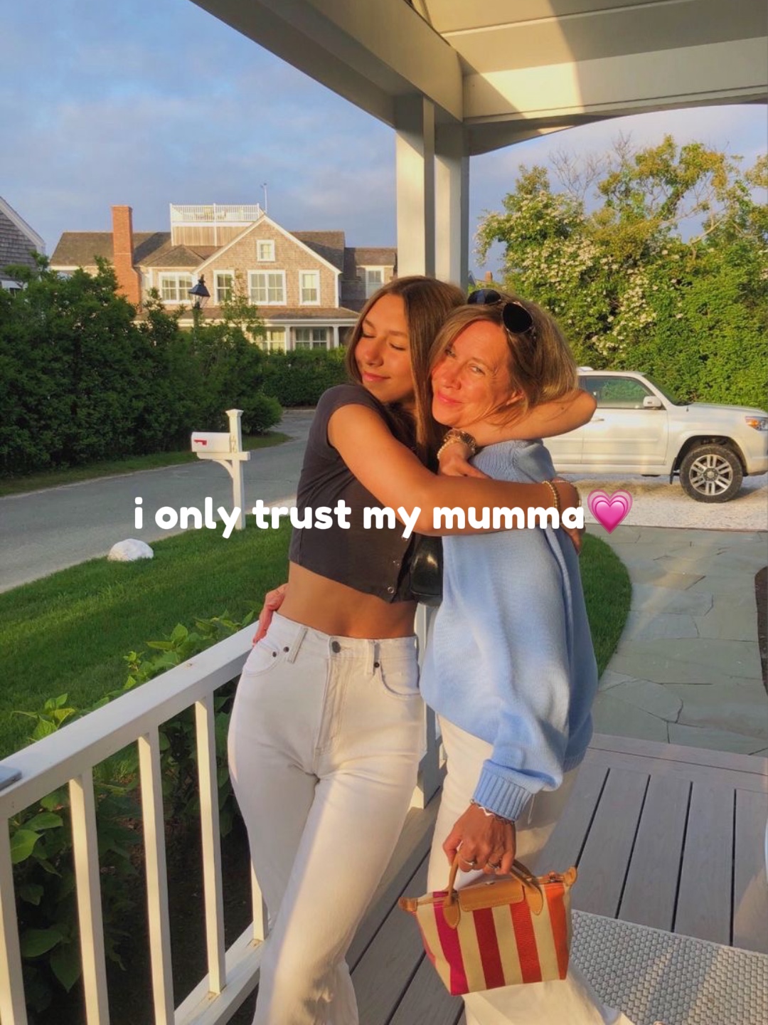 Ne fais confiance qu'à ma maman💗