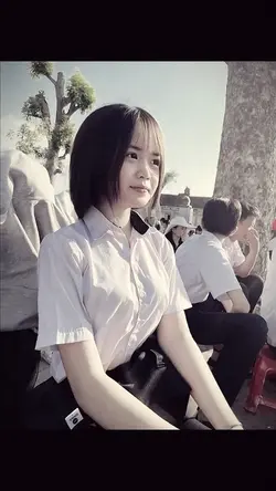 1 ẢNH + MÀU