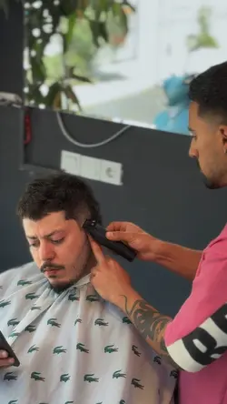 HAIRCUT — BARBER 💈