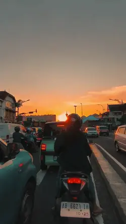 Hidup Mengikuti Arus
