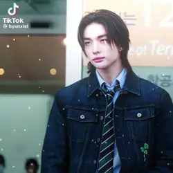 Free Hyunjin Edit