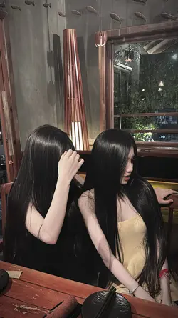 1 ảnh + màu