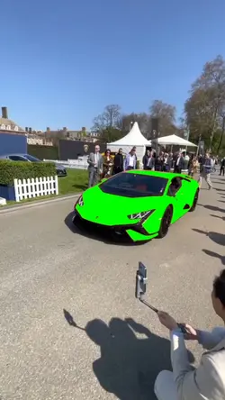 lambo Green screen 