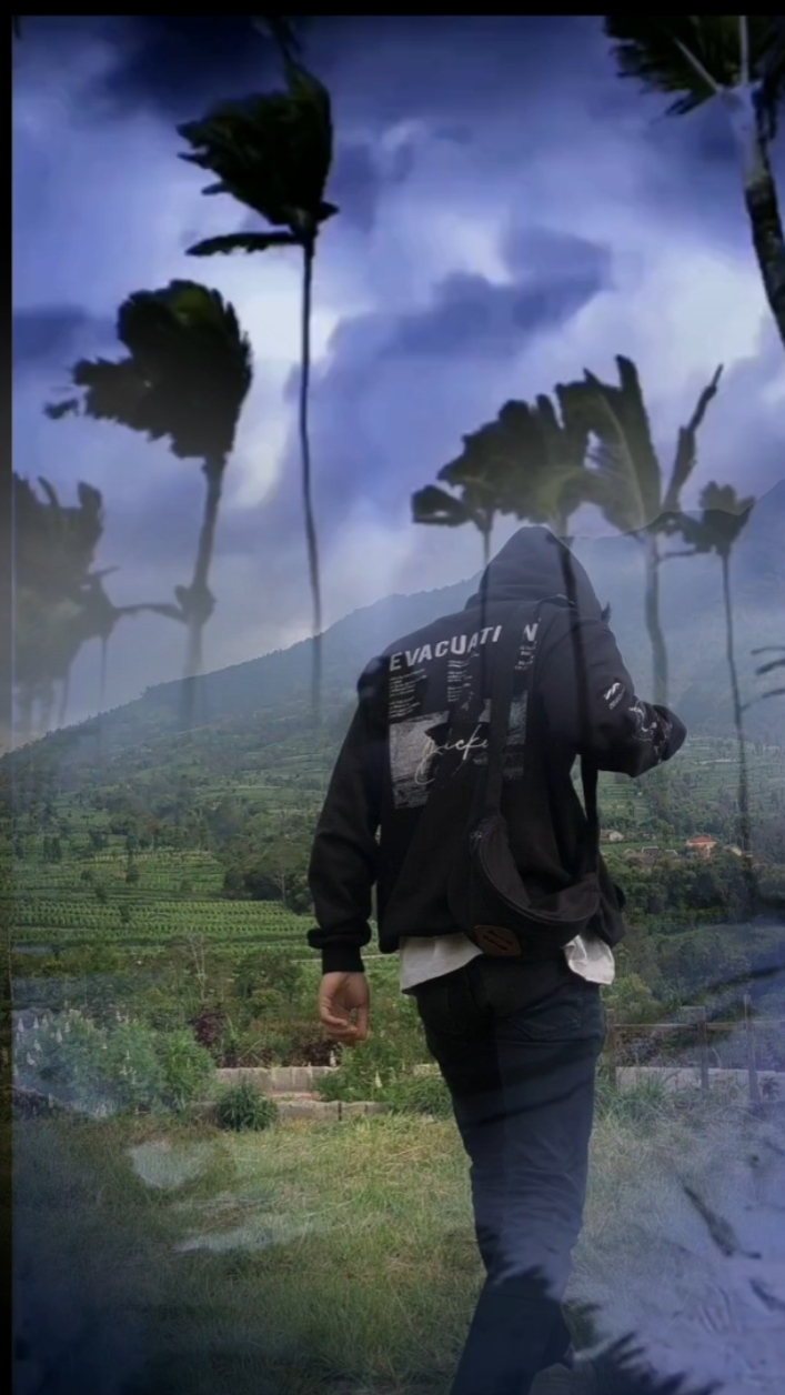 ထစ်ချုန်းမိုးနဲ့