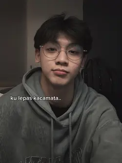 ku lepas kacamata 