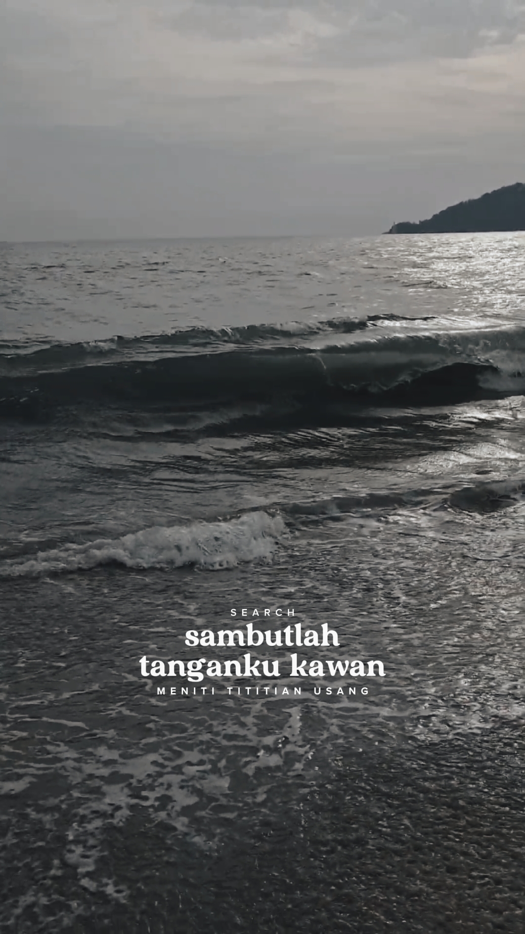 Meniti Titian Usang