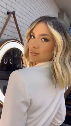 Cabeleireira hair