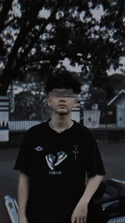 blur eye effect