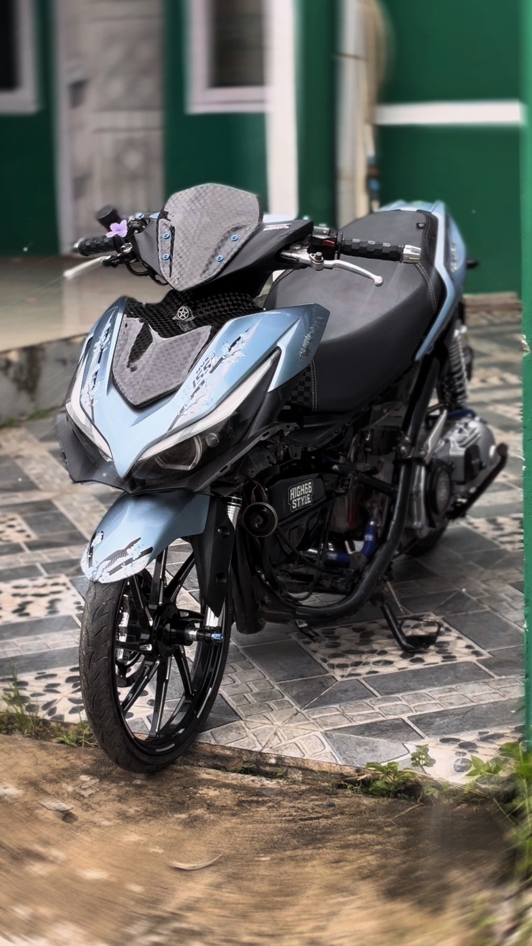Cover Picture