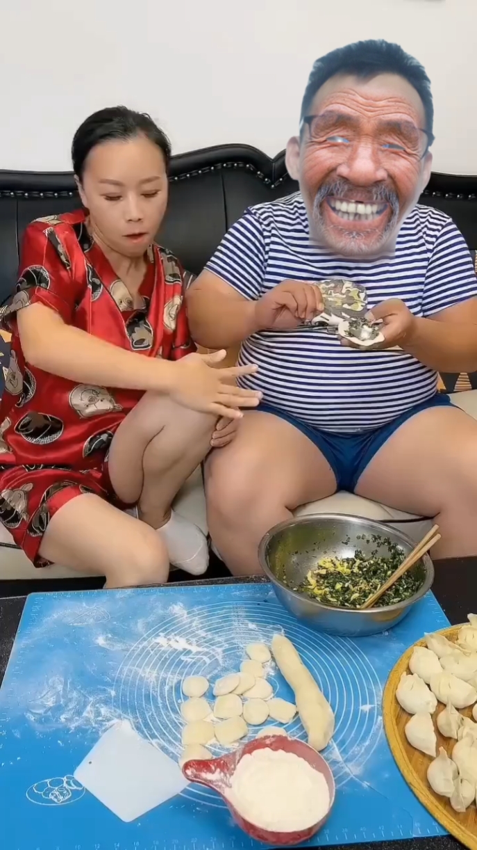 Làm bánh ki￫ u