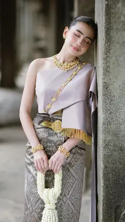 កេីតជា​ មនុស្សស្រី ជួបតែ​ទុក😔❤️‍🩹