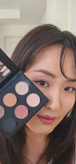 Eyeshadow