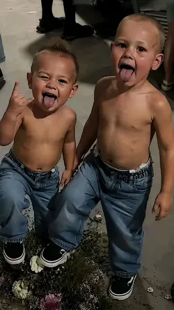 2 Bocil Cowok Injak