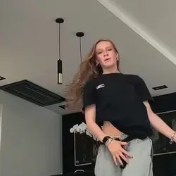 tekstowy 
