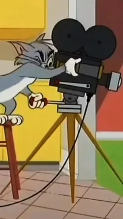 camera tom