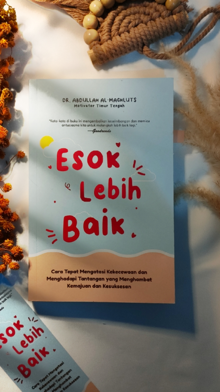 review buku 10 dtk