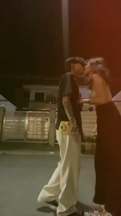 can i get a kiss?