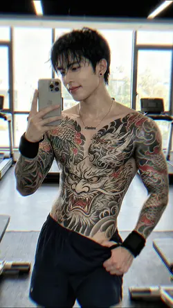 AI XĂM NHẬT CỔ