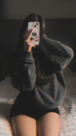 mirror shot