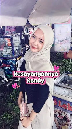 kesayangannya siapa?