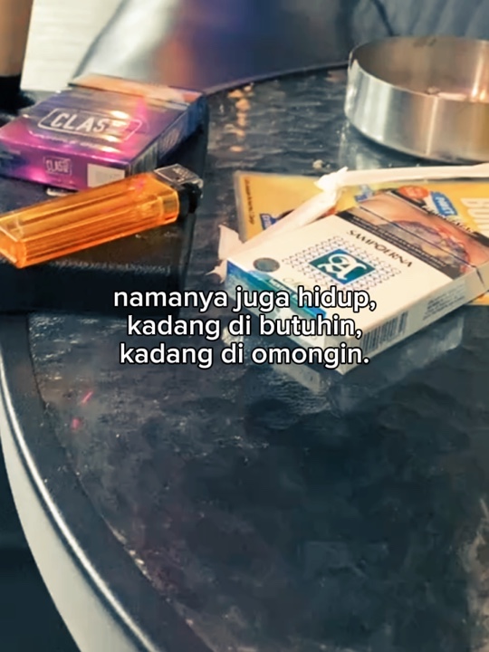 Foto siaran langsung kata kata