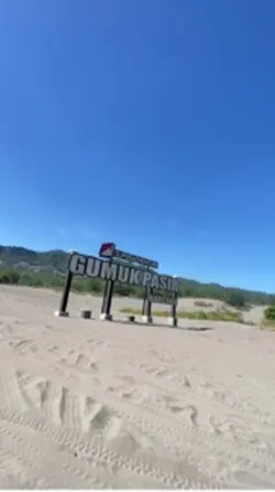 Jeep gumuk pasir