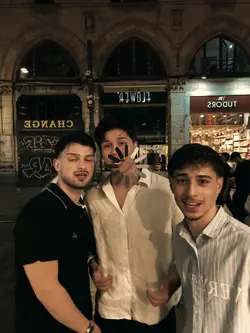 Kaybolur izlerin ah.