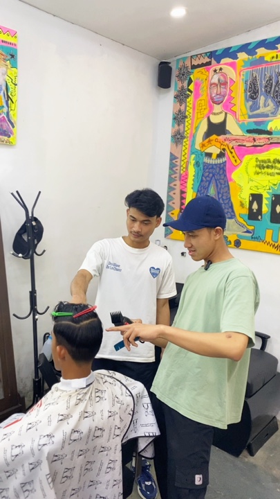 CINEMATIC BARBERSHOP
