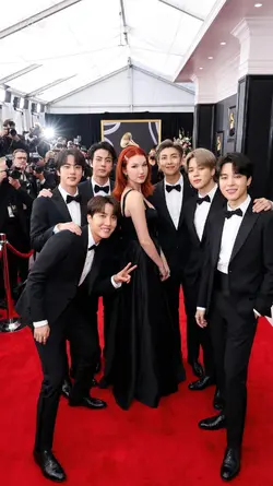 photo with bts