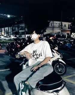 tutup muka 