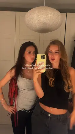next to me trend