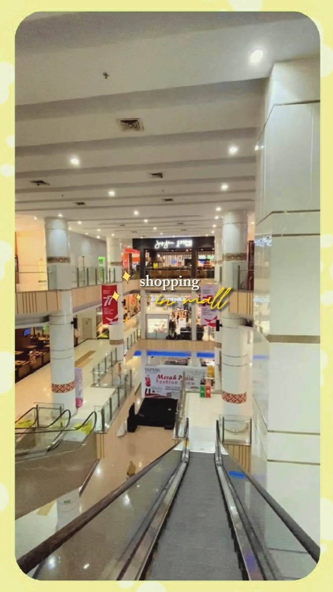 Shopping in mall 