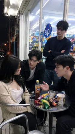 nongkrong indomaret