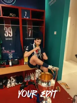 ICI C'EST...??
• #PS