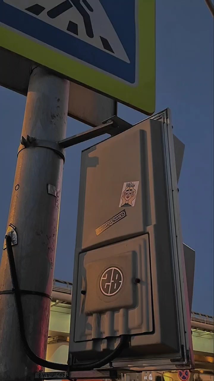 1 VIDÉO 7 FOTO