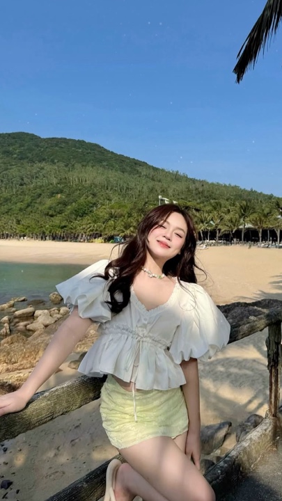 Mẫu 2 ảnh