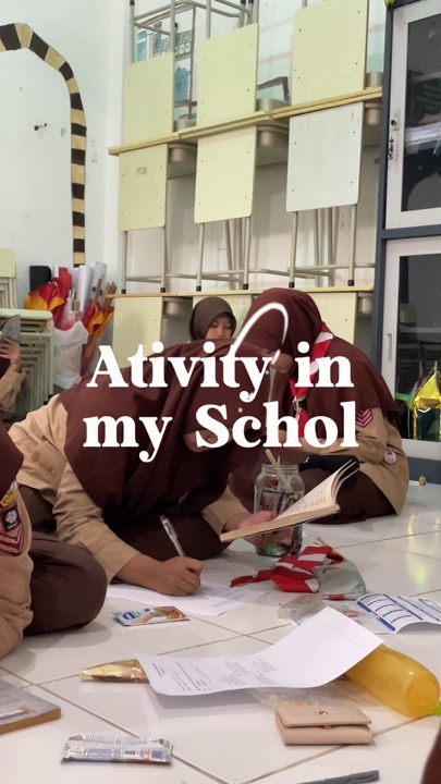 Aktivitas di sekolah