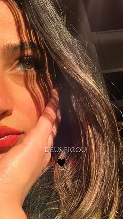 DEUS ficou..