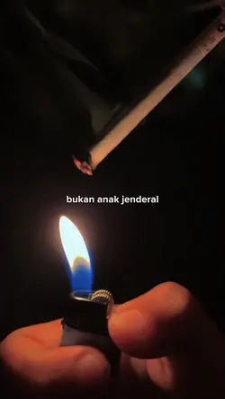 kita bukan siapa sia