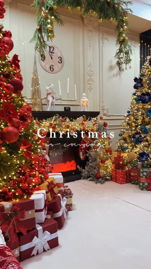 christmas is coming