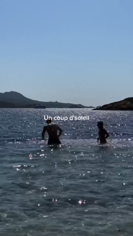 COUPLE VIDEO