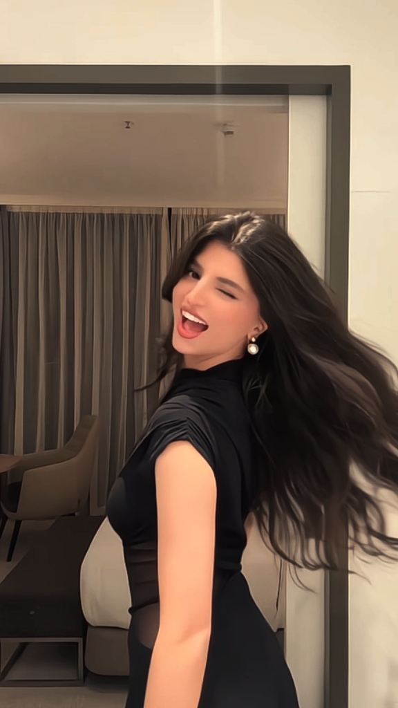 SLOWMO SAIYAARA